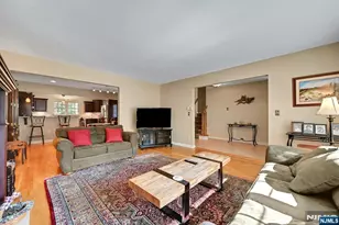 34 Eastbrook Dr, River Edge, NJ 07661 - Photo 5