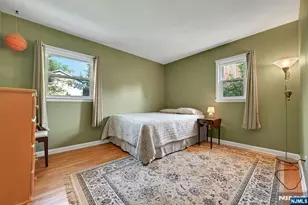 34 Eastbrook Dr, River Edge, NJ 07661 - Photo 17