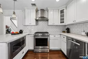 571 Laurel Rd, Ridgewood, NJ 07450 - Photo 7