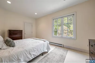 4 Hetzel Drive, Mahwah, NJ 07430 - Photo 21