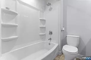 1357 Stephanie Dr, Caldwell, NJ 07006 - Photo 25