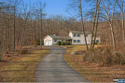 611 Snake Den Road, West Milford, NJ 07480 - Photo 47