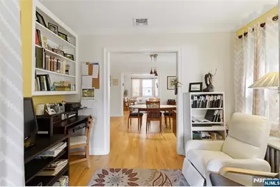 194 Parkway, Maywood, NJ 07607 - Photo 17
