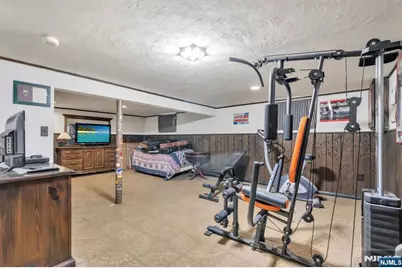 28 Wanamaker Avenue, Mahwah, NJ 07430 - Photo 29