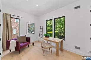284 Castle Dr, Englewood Cliffs, NJ 07632 - Photo 33