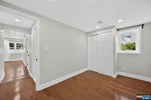 556 Princeton St, New Milford, NJ 07646 - Photo 35