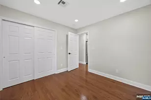 556 Princeton St, New Milford, NJ 07646 - Photo 31