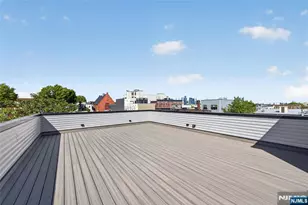 172 Griffith Street 3, Jersey City, NJ 07307 - Photo 31
