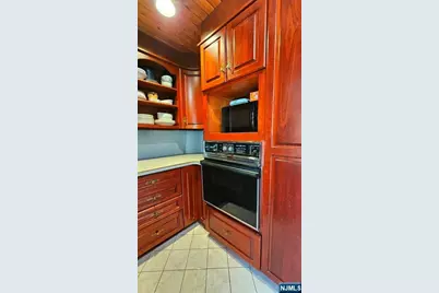 534 Hamburg Turnpike, West Milford, NJ 07480 - Photo 11