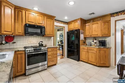 6 Waters Edge, Kinnelon, NJ 07405 - Photo 7