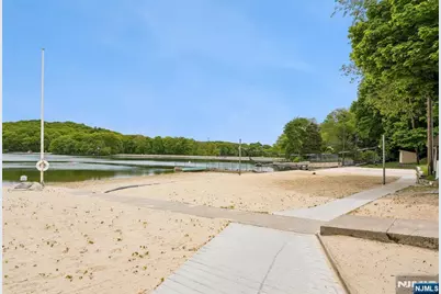6 Waters Edge, Kinnelon, NJ 07405 - Photo 27