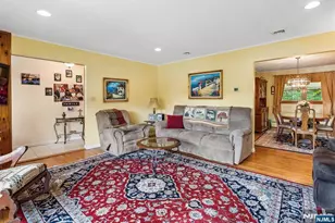 6 Waters Edge, Kinnelon, NJ 07405 - Photo 5