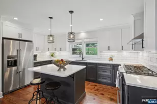 8 Sutton Rd, Hopatcong, NJ 07843 - Photo 9