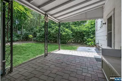 415 N 4th, Hawthorne, NJ 07506 - Photo 25