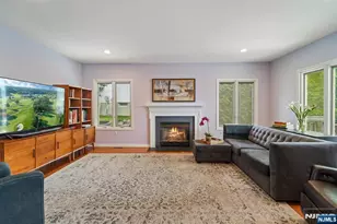 22 Wagon Trail, Mahwah, NJ 07430 - Photo 7