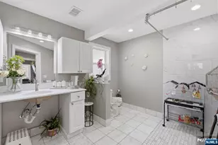 32 Willard St, Garfield, NJ 07026 - Photo 15