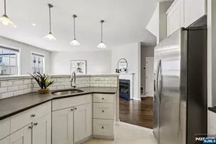 22 Devonshire Dr 128, Clifton, NJ 07013 - Photo 15