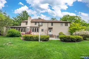 104 Shrewsbury Dr, Livingston, NJ 07039 - Photo 41