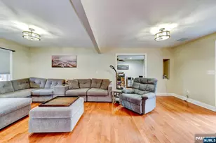 50 Winifred Dr, Totowa, NJ 07512 - Photo 23
