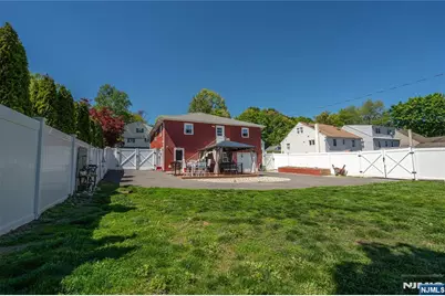 988 Wootton Street, Boonton Town, NJ 07005 - Photo 5