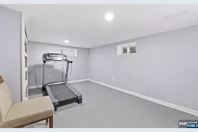 59 Wallace Street, Belleville, NJ 07109 - Photo 21