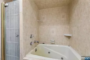 51 Anderson Ave, Englewood Cliffs, NJ 07632 - Photo 27