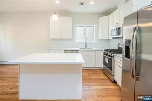 799 End Ave, Cliffside Park, NJ 07010 - Photo 7