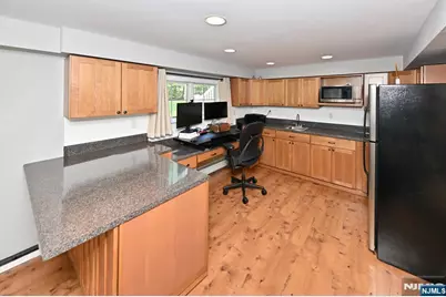 619 Montview Place, River Vale Township, NJ 07675 - Photo 19