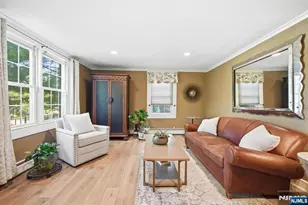 806 Ramapo Valley Rd, Oakland, NJ 07436 - Photo 11