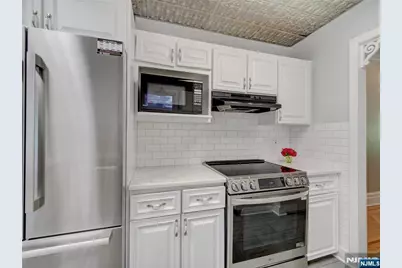 521 Belleville Avenue, Glen Ridge, NJ 07028 - Photo 7