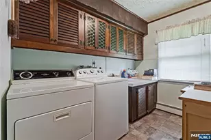12 Dogwood Dr, Chester, NJ 07930 - Photo 19