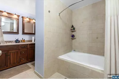 200 Old Palisade Road 5E #5E, Fort Lee, NJ 07024 - Photo 23