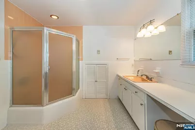 174 Pines Lake Drive, Wayne, NJ 07470 - Photo 29