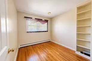 60 Sergent Ct, Bergenfield, NJ 07621 - Photo 13