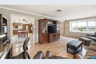 30 Whittier Lane, Oakland, NJ 07436 - Photo 5