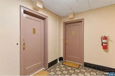 100 Palisade Avenue A51 #A51, Englewood, NJ 07631 - Photo 3