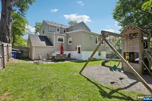 30 Sherbrooke Pkwy, Livingston, NJ 07039 - Photo 29