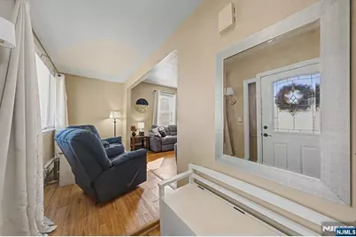 103 Chamberlain Avenue, Paterson, NJ 07502 - Photo 7