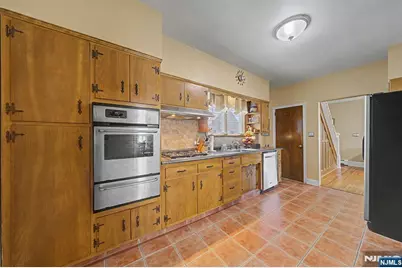 103 Chamberlain Avenue, Paterson, NJ 07502 - Photo 15