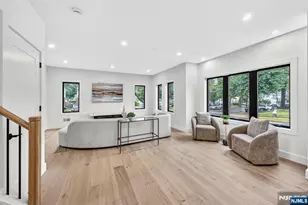 887 Linden Ave, Ridgefield, NJ 07657 - Photo 7