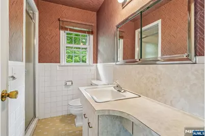 188 Charlotte Place, Englewood Cliffs, NJ 07632 - Photo 25