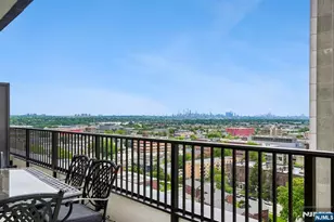 150 Overlook Ph3, Hackensack, NJ 07601 - Photo 33