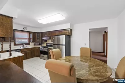 355 Chestnut Avenue, South Hackensack Township, NJ 07606 - Photo 3