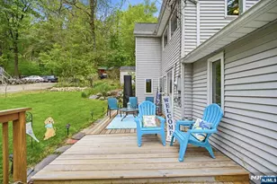 48 Goldfinch Ln, West Milford, NJ 07421 - Photo 17