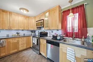 48 Goldfinch Ln, West Milford, NJ 07421 - Photo 7