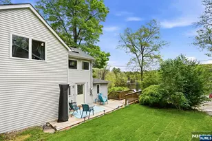 48 Goldfinch Ln, West Milford, NJ 07421 - Photo 19