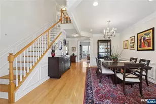 8 Yorktown Ln 704, Totowa, NJ 07512 - Photo 5