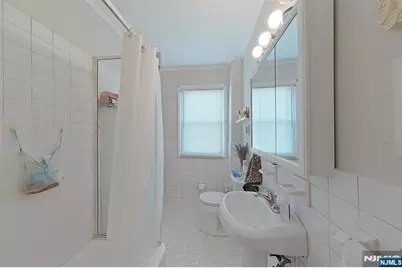 68 Congress Street, Newark, NJ 07105 - Photo 37