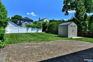 303 Marlboro Rd, Wood Ridge, NJ 07075 - Photo 19