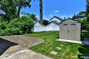 303 Marlboro Rd, Wood Ridge, NJ 07075 - Photo 17